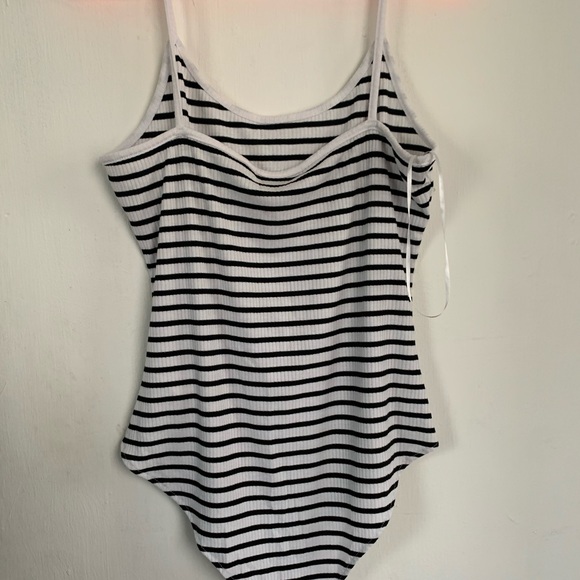 Bodysuit - Picture 2 of 3